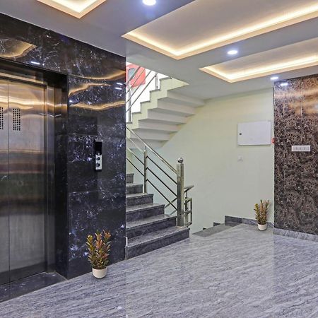 Collection O Srg Hotel Chinhat Exterior foto
