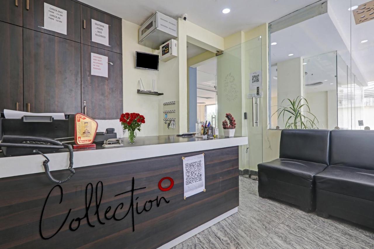 Collection O Srg Hotel Chinhat Exterior foto